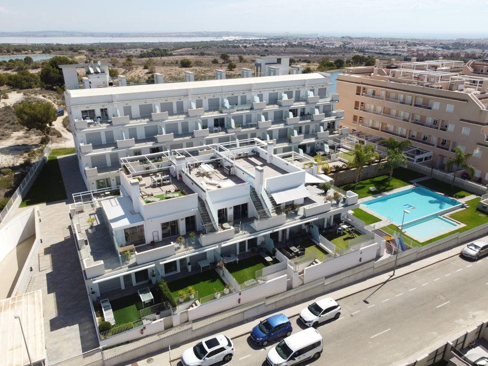 Lejlighed i Villamartin, Alicante - foto 1
