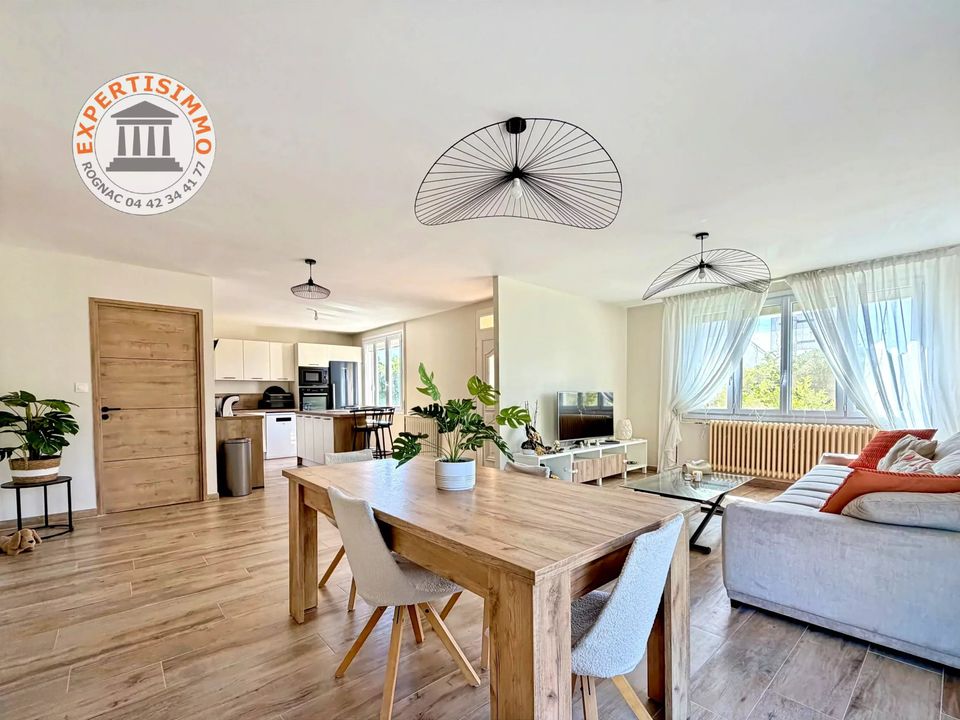 Villa i Berre-l'Etang, Bouches-du-Rhone - foto 1