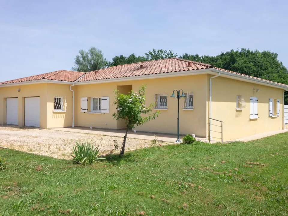 Villa i Saint-Étienne-de-Fougères, Lot-et-Garonne - foto 1