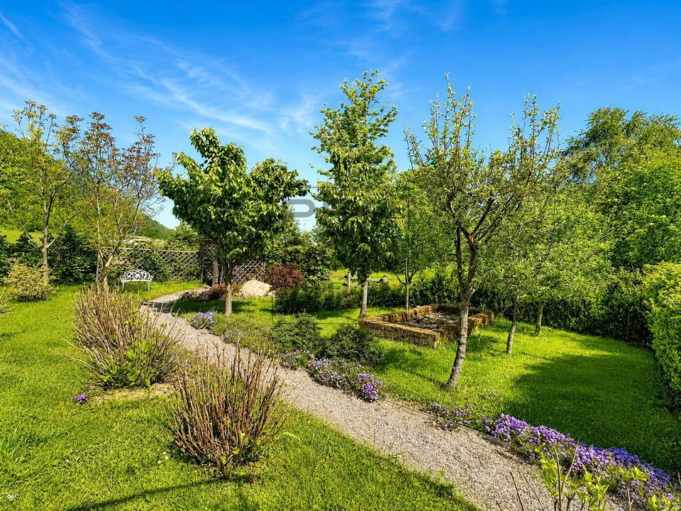 Villa i Altopiano della Vigolana, Trento - foto 3