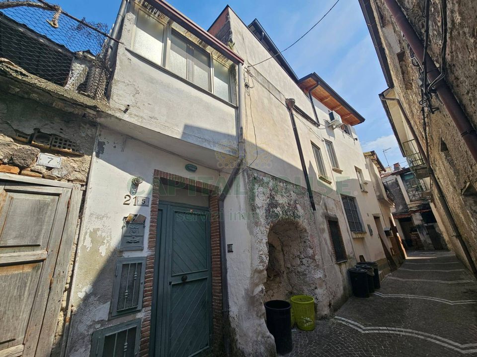 Villa i Calvi Risorta, Caserta - bilde 1