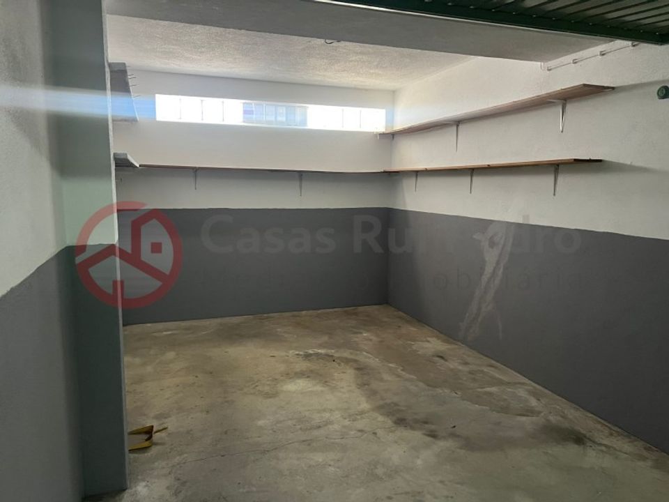 Garage i Laranjeiro, Setubal - foto 3