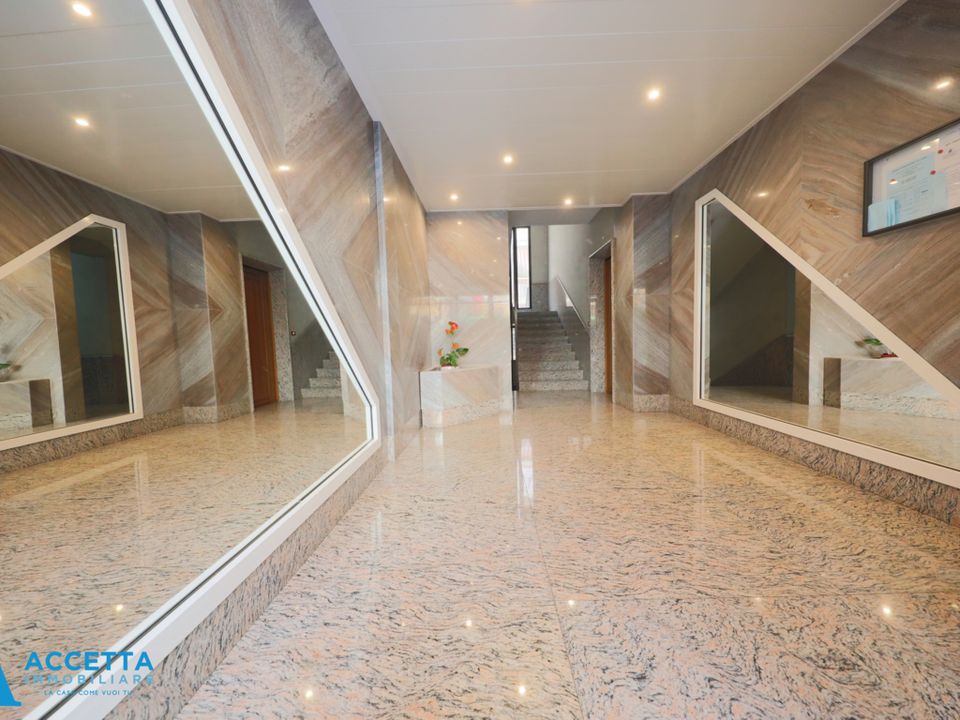 Apartamento en Taranto, Taranto - foto 2