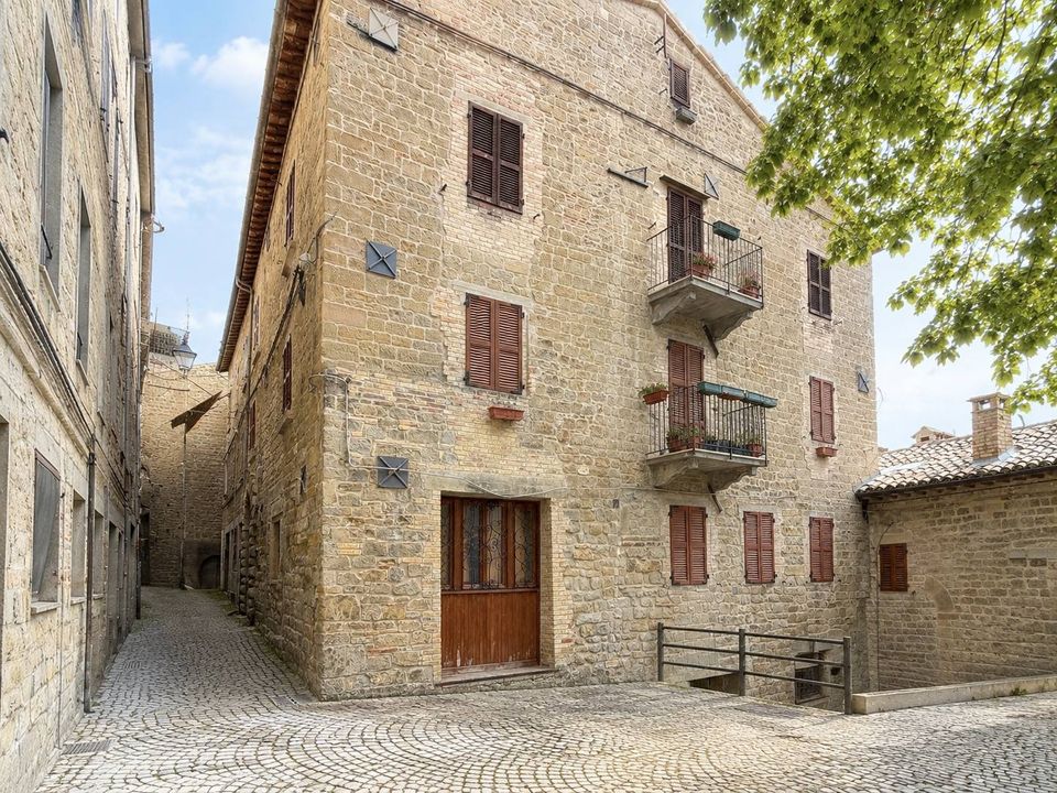 Leilighet i Montemonaco, Ascoli Piceno - bilde 1