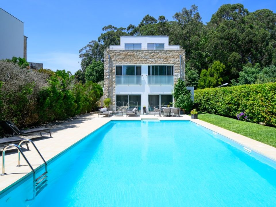 Villa i Oliveira do Douro, Porto - foto 1