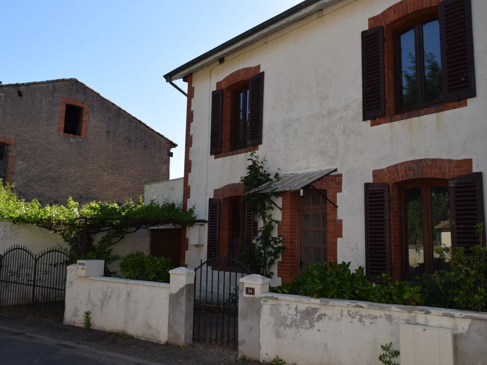 Villa i La Pacaudière, Loire - foto 2