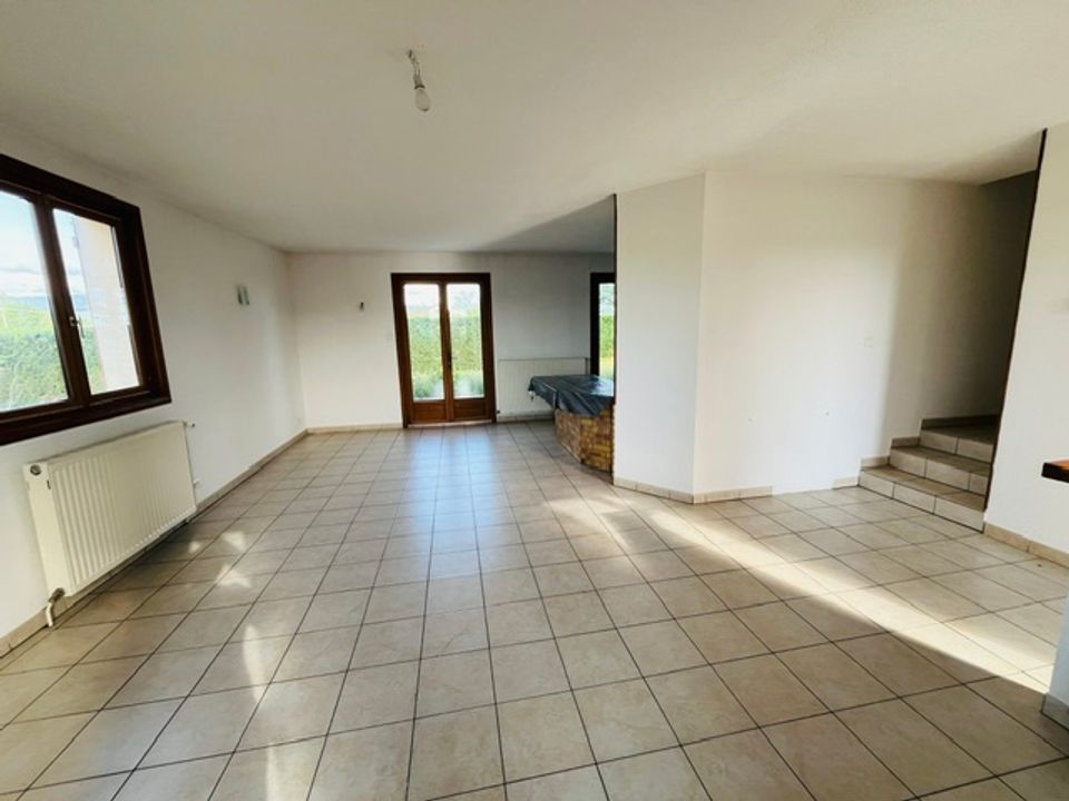 Herregård i Ouches, Loire - bilde 3