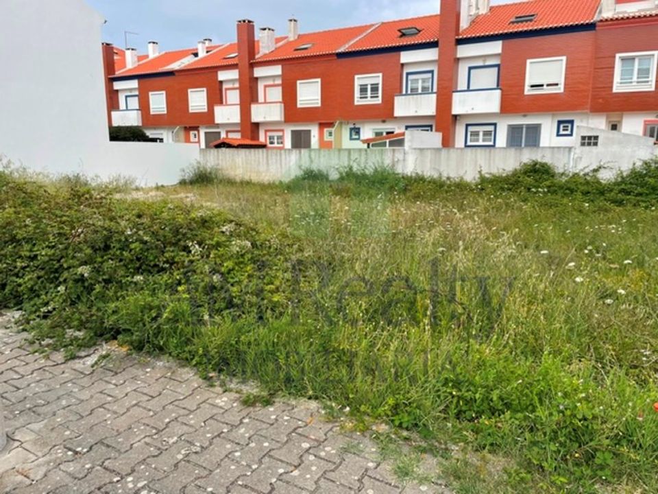 Helårsgrund i Peniche, Leiria - foto 1