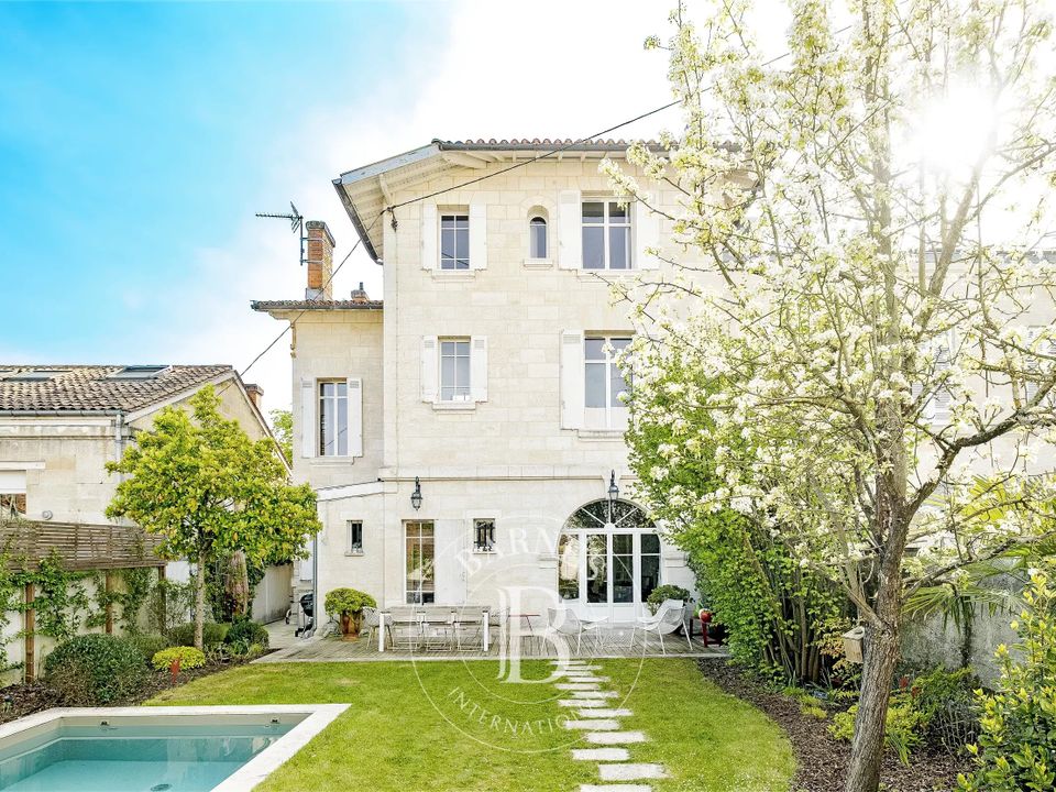 Villa i Bordeaux, Gironde - foto 1