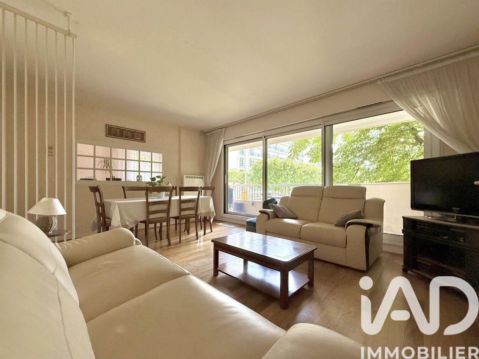 Lejlighed i Courbevoie, Hauts-de-Seine - foto 1
