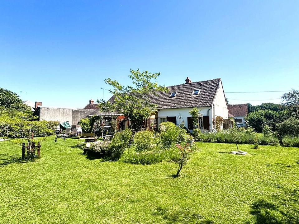 Villa i Villiers-au-Bouin, Indre-et-Loire - foto 1