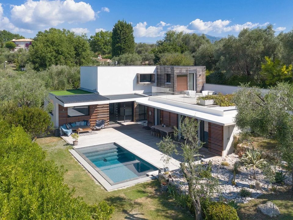 Villa i Valbonne, Alpes-Maritimes - foto 1
