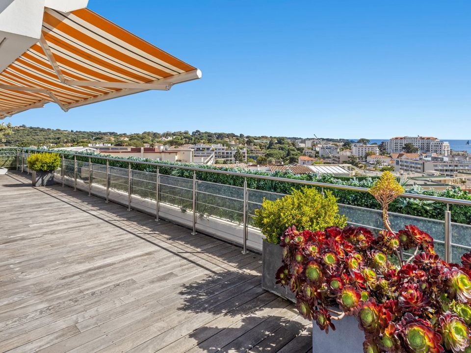 Lejlighed i Juan-les-Pins, Alpes-Maritimes - foto 2