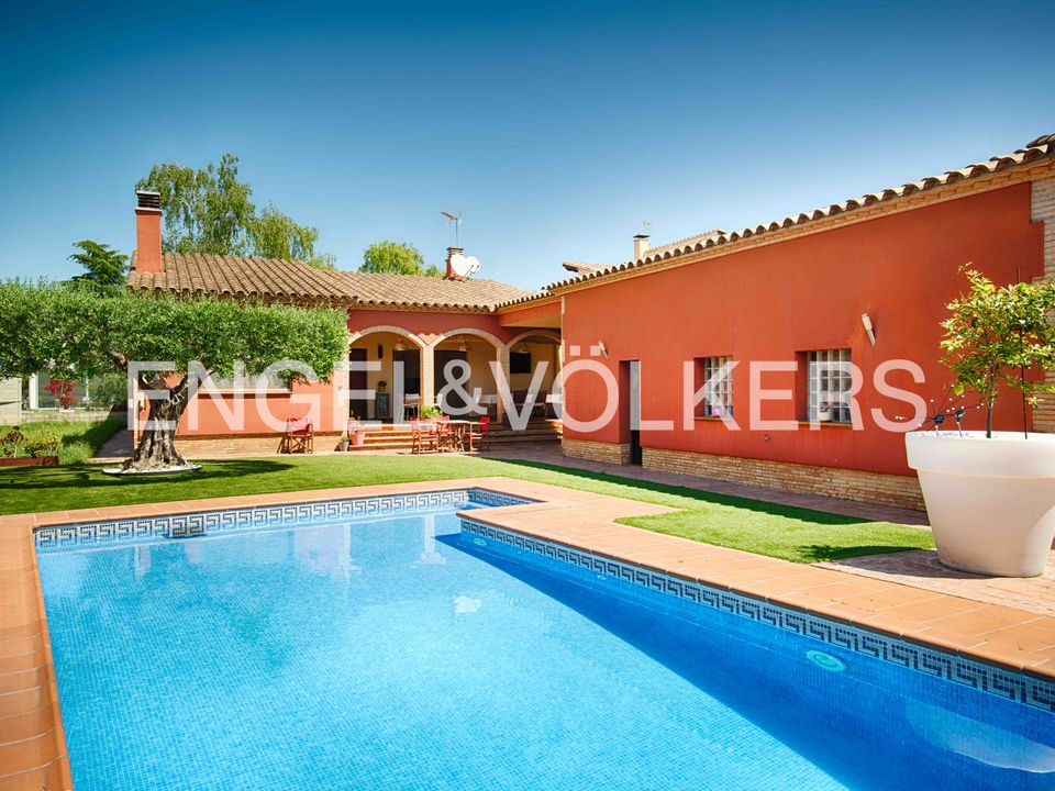 Villa i Navata, Gerona - foto 2