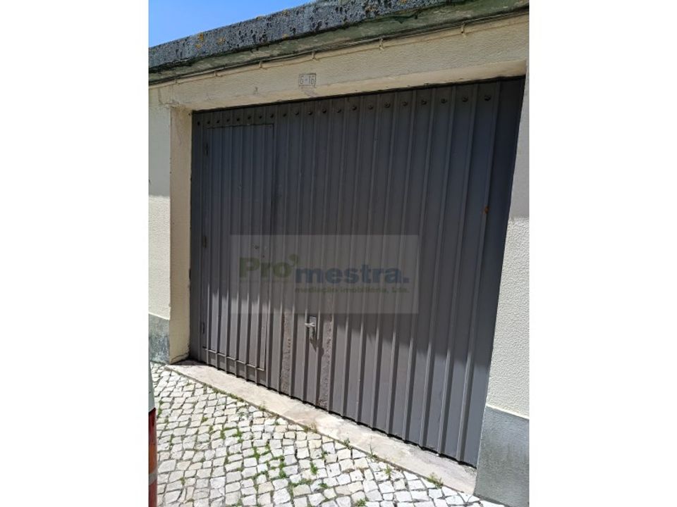 Garage i Carcavelos, Lisbon - foto 4
