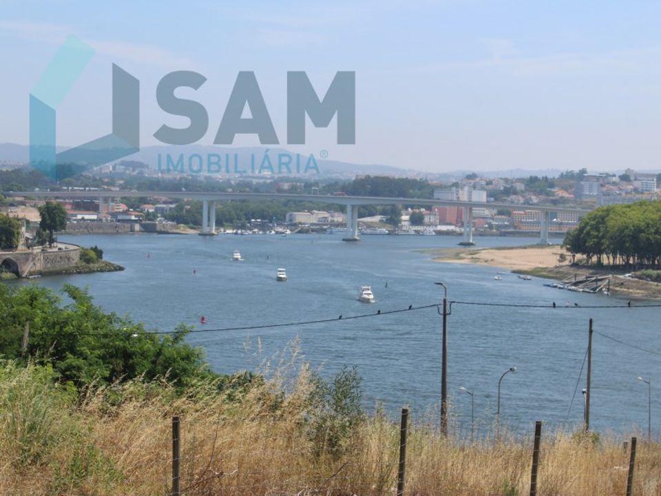 Erhvervsejendom i Oliveira do Douro, Porto - foto 2