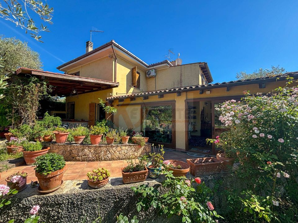 Villa i Sassari, Sassari - foto 1