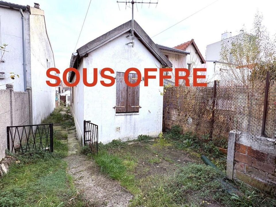 Villa a Montreuil, Seine-Saint-Denis - foto 1