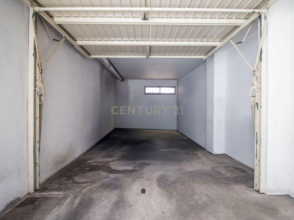 Garage i Figueira da Foz, Coimbra - foto 1