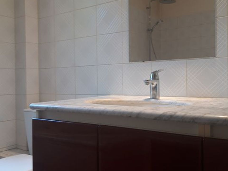 Studio i Saint-Julien-les-Villas, Aube - foto 2