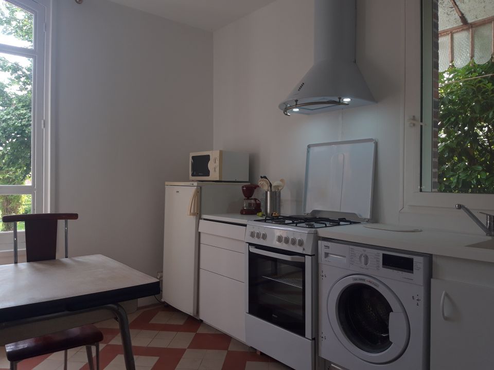 Studio i Saint-Julien-les-Villas, Aube - foto 4