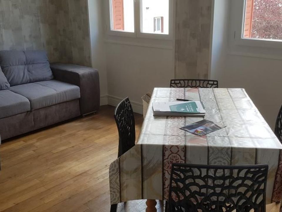 Apartment in Dijon, Cote-d'Or - photo 2