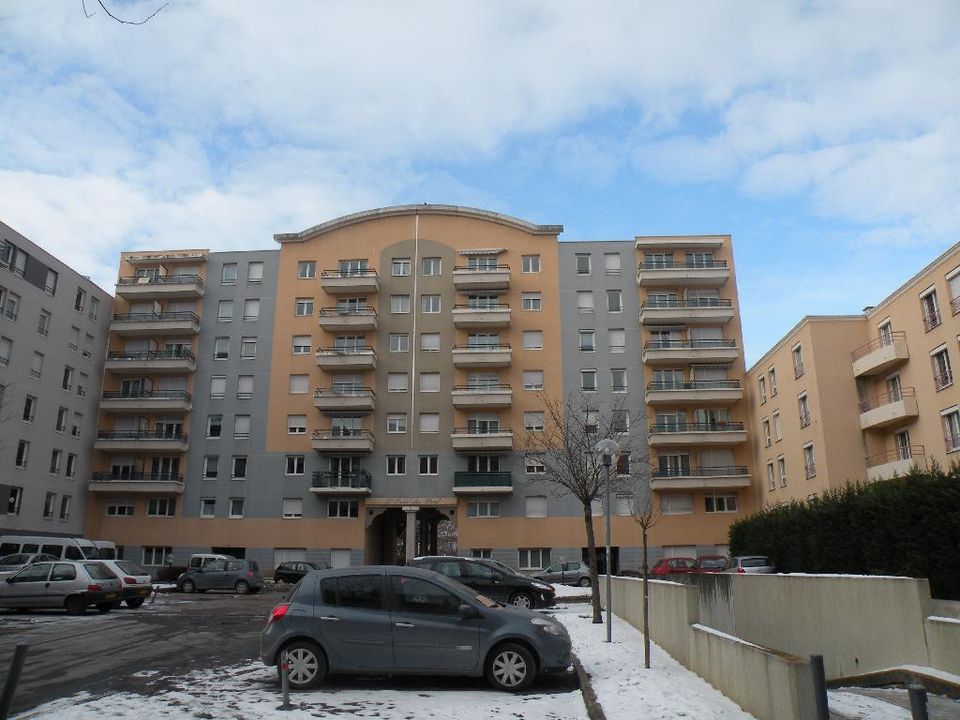 Leilighet i Saint-Etienne, Loire - bilde 3