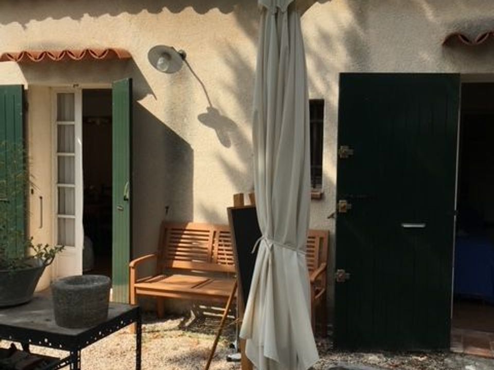 Lejlighed i Bouc-Bel-Air, Bouches-du-Rhone - foto 1