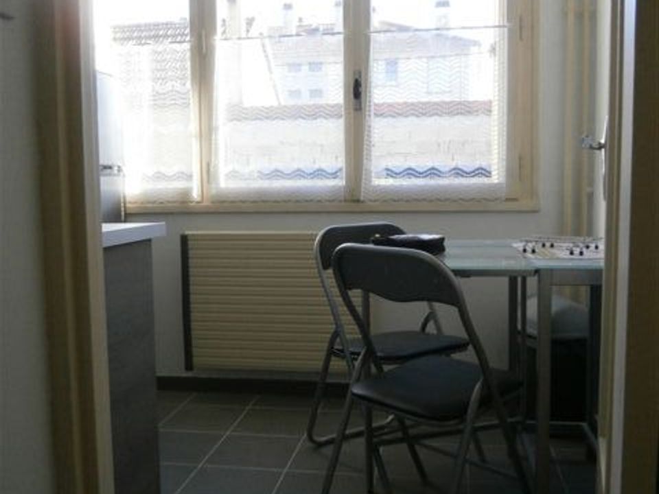 Estudi a Troyes, Aube - foto 2