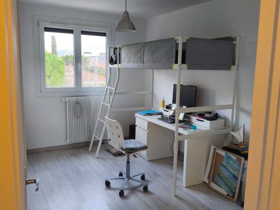 Studio in Marseille, Bouches-du-Rhone - photo 1
