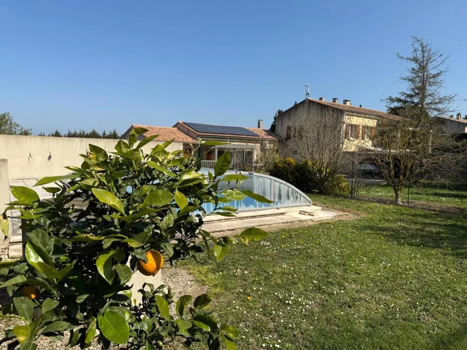 Villa i Saint-Remy-de-Provence, Bouches-du-Rhone - foto 2