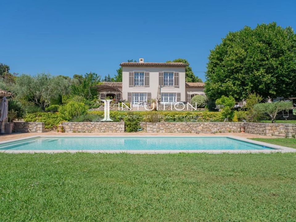 Villa i Mougins, Alpes-Maritimes - foto 2