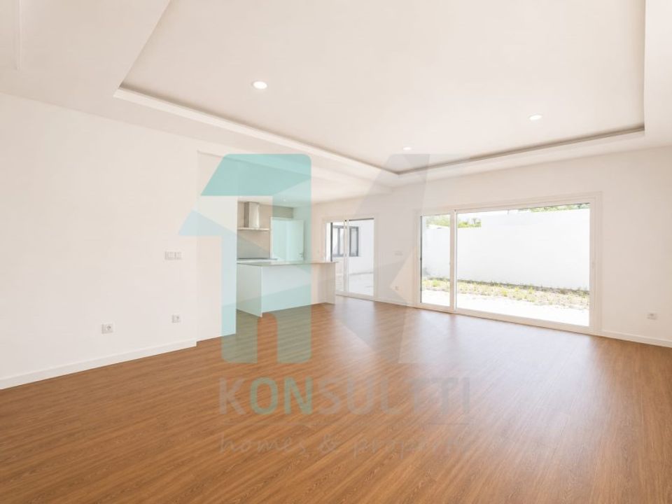 Villa i Fernao Ferro, Setubal - foto 1