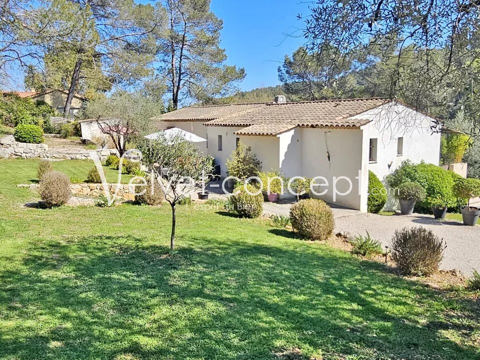 Villa i Valbonne, Alpes-Maritimes - foto 1