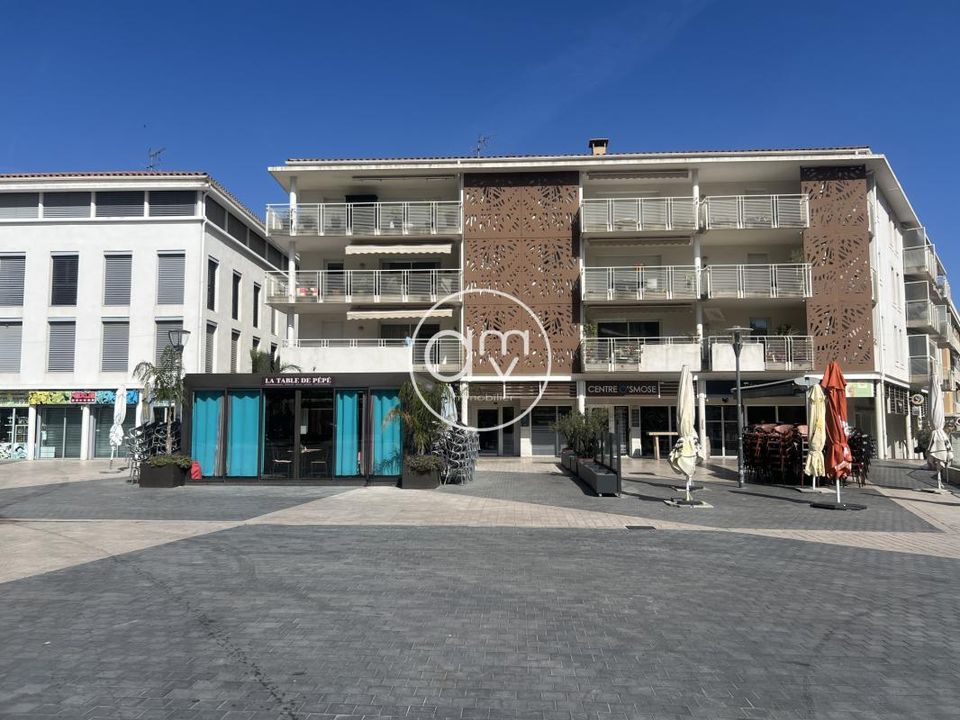Erhvervsejendom i La Valette-du-Var, Var - foto 1