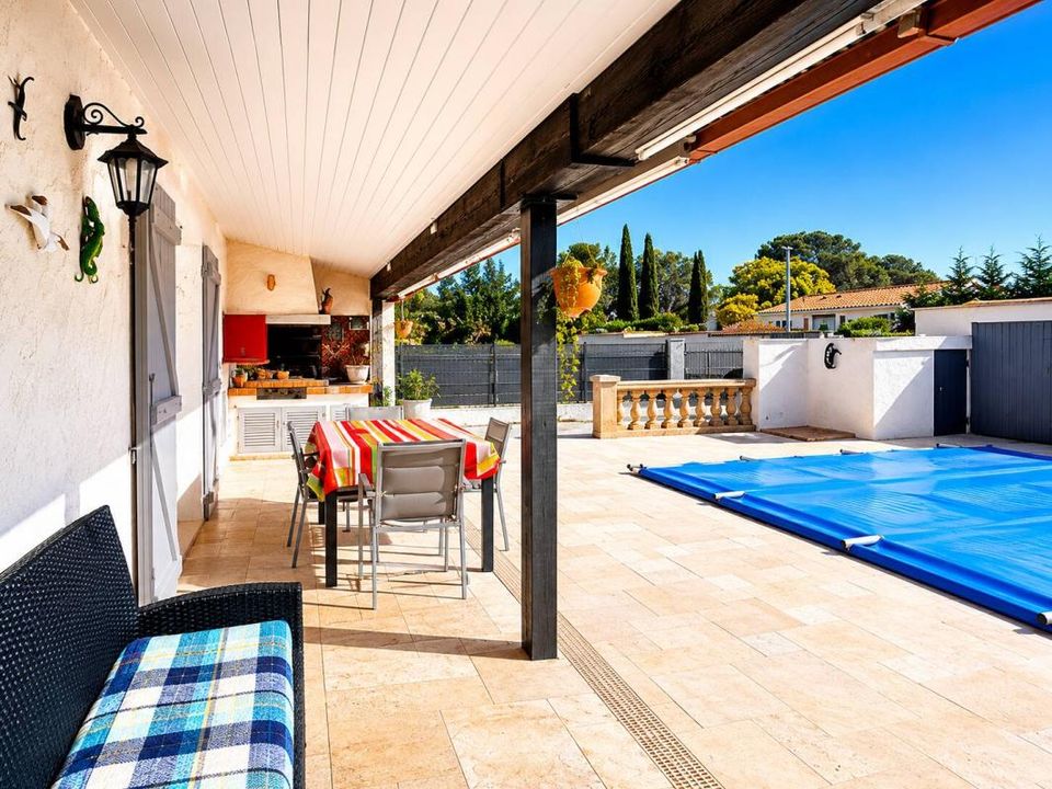 Villa i Le Cannet-des-Maures, Var - foto 1