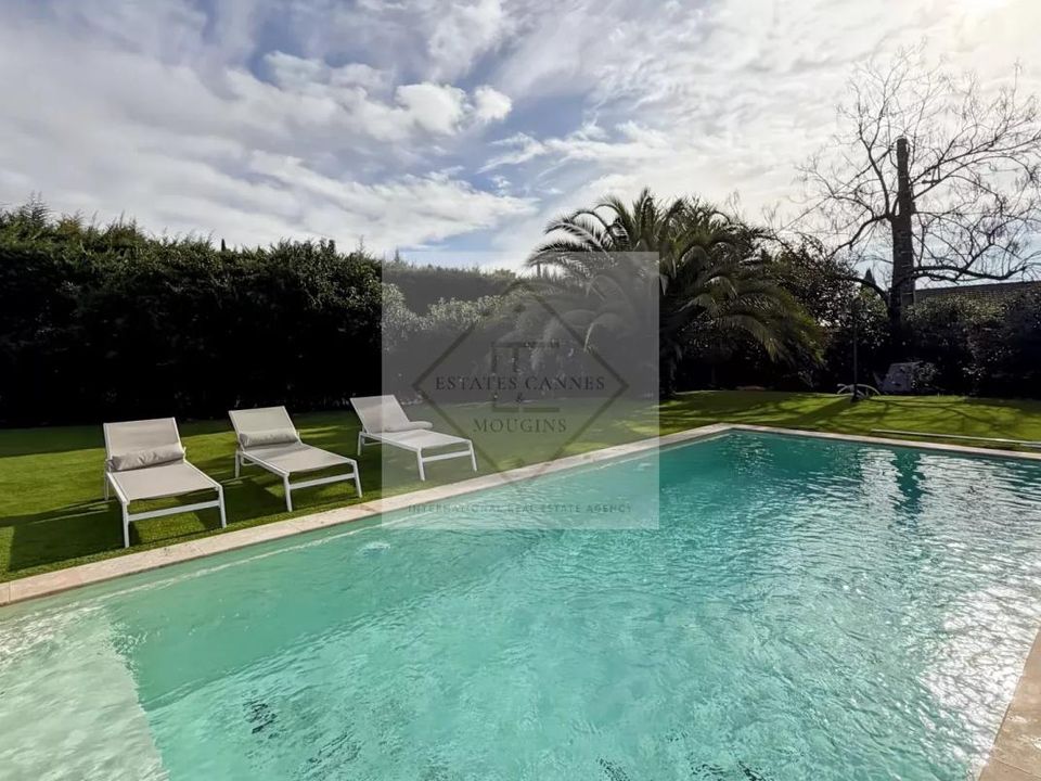 Villa i Mougins, Alpes-Maritimes - foto 1