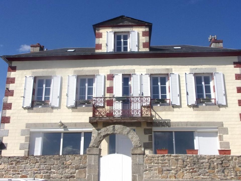 Haus in Saint-Pol-de-Leon, Finistere - Foto 1