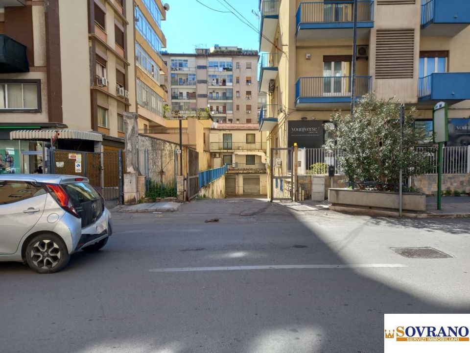 Erhvervsejendom i Palermo, Palermo - foto 2