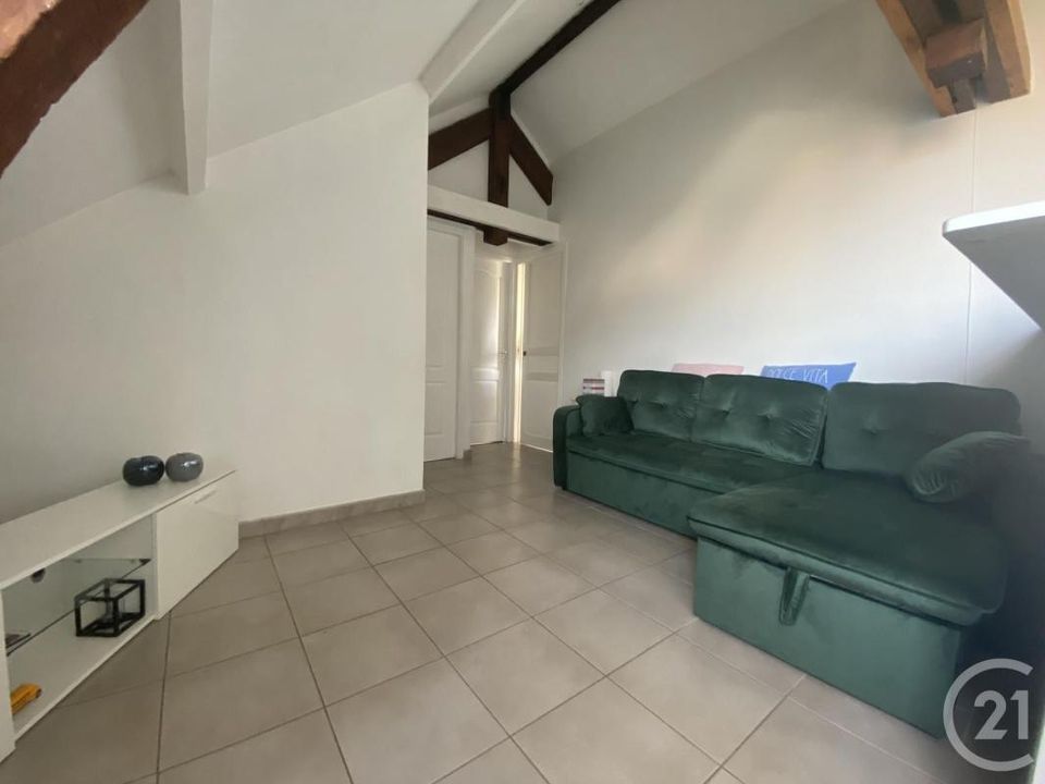 Apartamento en Pont-Sainte-Maxence, Oise - foto 1