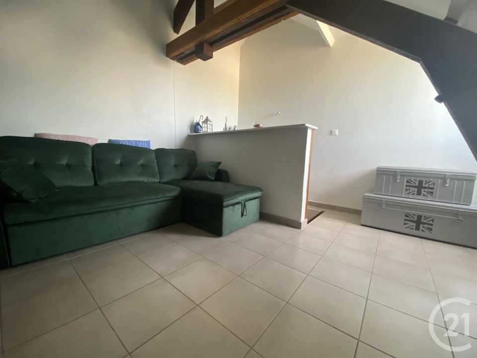 Apartamento en Pont-Sainte-Maxence, Oise - foto 2