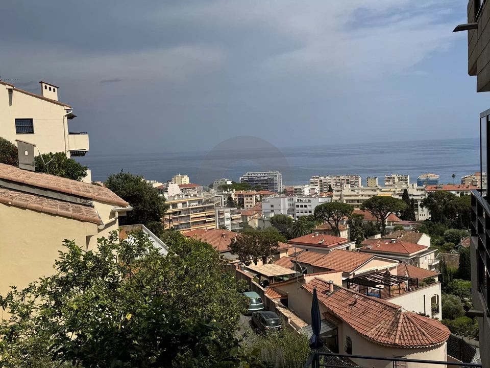 Lejlighed i Roquebrune-Cap-Martin, Alpes-Maritimes - foto 1