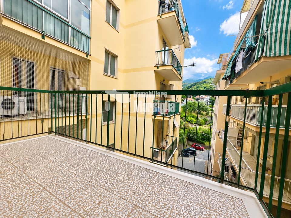 Lejlighed i Sanremo, Imperia - foto 1