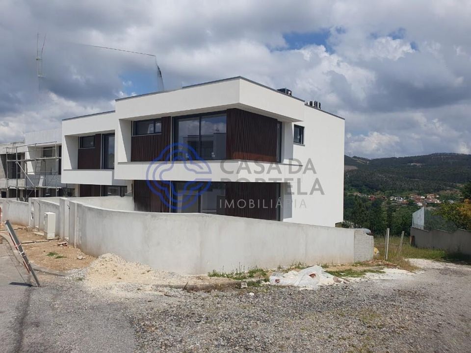 Rækkehus i Oliveira de Azemeis, Aveiro - foto 1