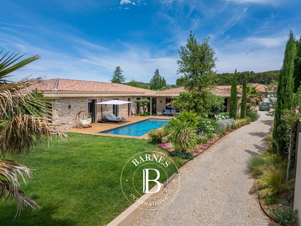 Villa i Éguilles, Bouches-du-Rhone - foto 1
