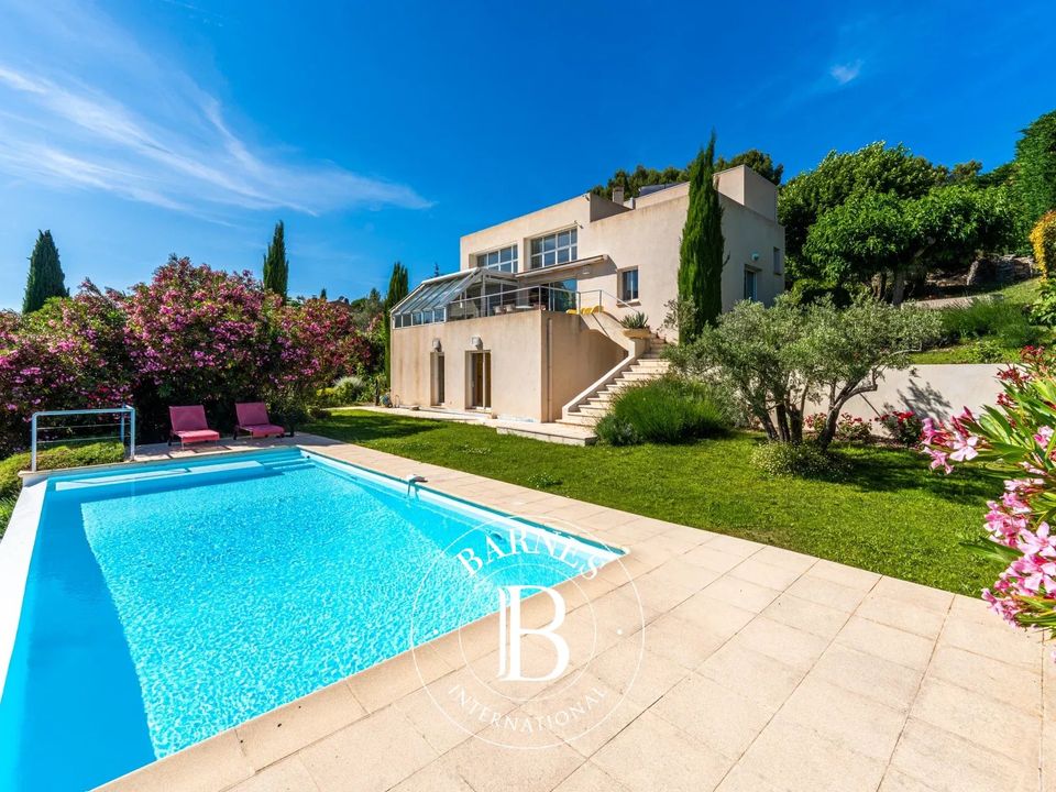 Villa i Éguilles, Bouches-du-Rhone - foto 1