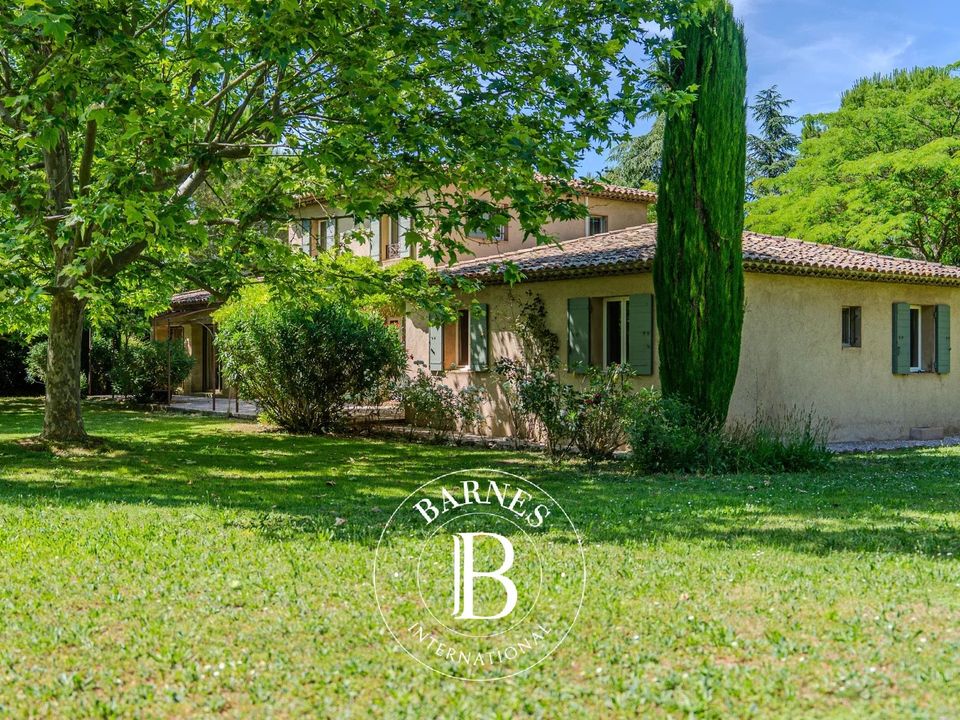 Villa i Aix-en-Provence, Bouches-du-Rhone - foto 1