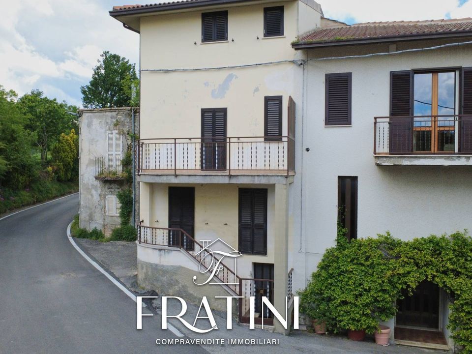 Villa i Civitella del Tronto, Teramo - foto 1
