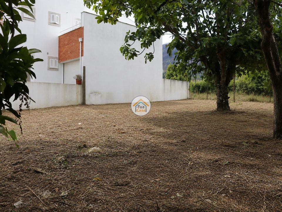 Helårsgrund i Lousa, Coimbra - foto 5