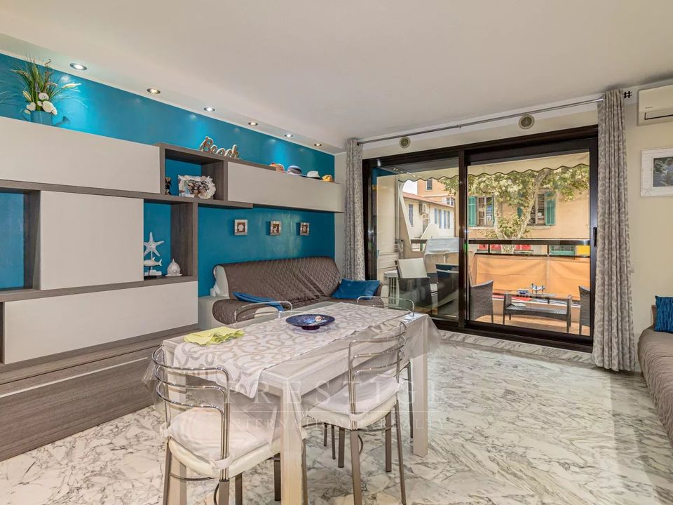 Lejlighed i Juan-les-Pins, Alpes-Maritimes - foto 2